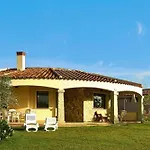 Flat With Barbecue In Castiadas