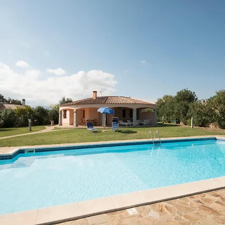 Flat With Barbecue In Castiadas Σπίτι διακοπών