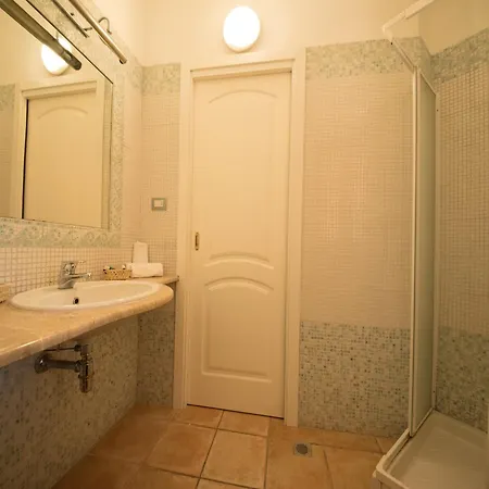 Flat With Barbecue In Castiadas *