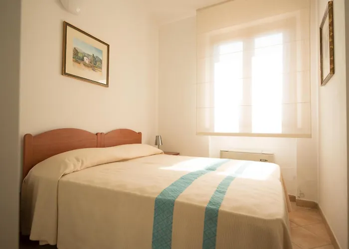 Flat With Barbecue In Castiadas *